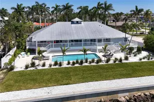 656 Coral Dr, Cape Coral, FL 33904 - Photo 2