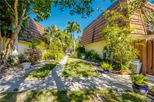 5213 Cedarbend Dr, Fort Myers, FL 33919 - Photo 2