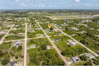 413 Eisenhower Blvd, Lehigh Acres, FL 33974 - Photo 32
