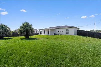 413 Eisenhower Blvd, Lehigh Acres, FL 33974 - Photo 26
