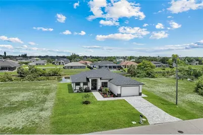 313 NE 5th Ter, Cape Coral, FL 33909 - Photo 40