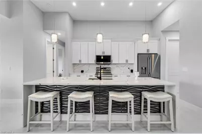313 NE 5th Ter, Cape Coral, FL 33909 - Photo 12