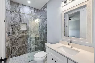 313 NE 5th Terrace, Cape Coral, FL 33909 - Photo 24