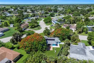 139 E Lake Dr, Lehigh Acres, FL 33936 - Photo 44