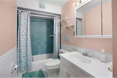 1001 Pine Isle Ln #1001, Naples, FL 34112 - Photo 16