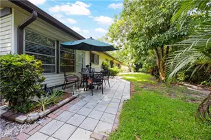 1001 Pine Isle Ln, Naples, FL 34112 - Photo 24