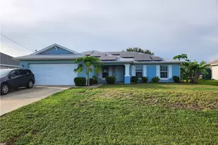 1627 S Gator Cir, Cape Coral, FL 33909 - Photo 1