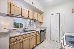 11520 Villa Grand, Fort Myers, FL 33913 - Photo 4