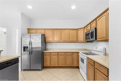 831 NW 30th St, Cape Coral, FL 33993 - Photo 6