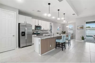 2704 SW 15th Ave, Cape Coral, FL 33914 - Photo 12