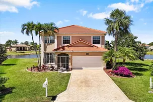 13870 Silver Lake Ct, Fort Myers, FL 33912 - Photo 2