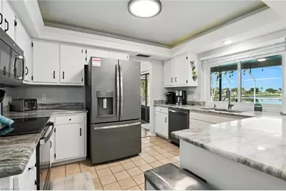 28 SE 12th Ave, Cape Coral, FL 33990 - Photo 12