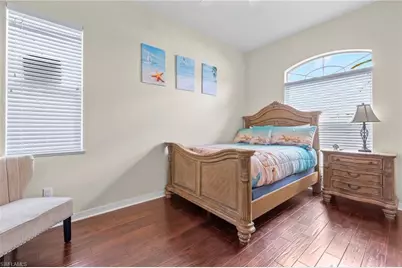 1811 SE 37th Ter, Cape Coral, FL 33904 - Photo 14