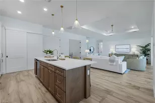 1319 SE 38th St, Cape Coral, FL 33904 - Photo 14