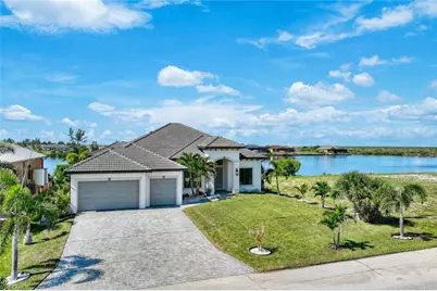 4612 NW 33rd Ter, Cape Coral, FL 33993 - Photo 8