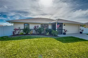 1732 SW 36th Terrace, Cape Coral, FL 33914 - Photo 2
