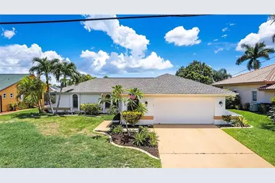 1312 SE 20th St, Cape Coral, FL 33990 - Photo 4