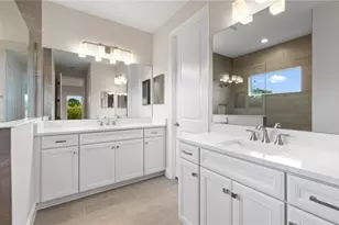 2937 Heritage Pnes Dr, Fort Myers, FL 33905 - Photo 26