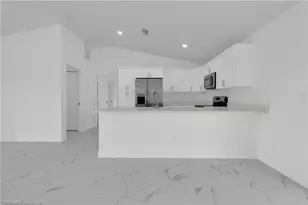 1808 NE 44th St, Cape Coral, FL 33909 - Photo 18