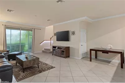10243 Via Colomba Cir, Fort Myers, FL 33966 - Photo 6