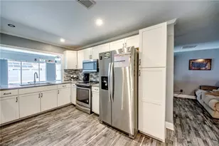 1131 SE 34th St, Cape Coral, FL 33904 - Photo 18
