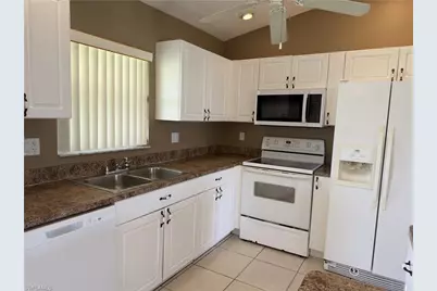 305 NW 22nd Pl, Cape Coral, FL 33993 - Photo 6