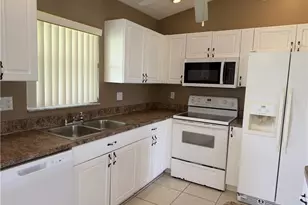 305 NW 22nd Pl, Cape Coral, FL 33993 - Photo 6