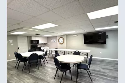 2121 Collier Ave #109, Fort Myers, FL 33901 - Photo 36