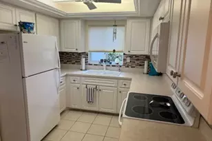 4417 Spanker Ct, Fort Myers, FL 33919 - Photo 6