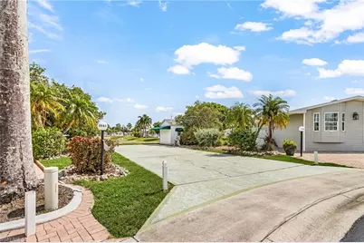 3066 Waterview Pt, Naples, FL 34120 - Photo 2
