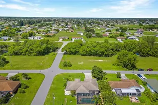 1001 NE 6th Ave, Cape Coral, FL 33909 - Photo 18