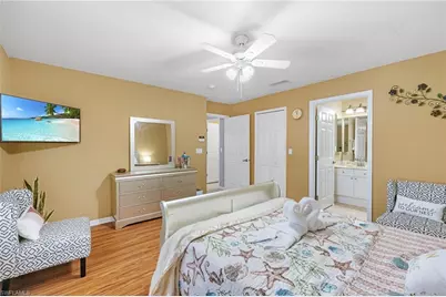1001 NE 6th Ave, Cape Coral, FL 33909 - Photo 8