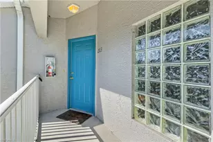 12131 Summergate Cir, Fort Myers, FL 33913 - Photo 4