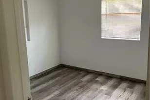 1712 Pacific Ave, North Fort Myers, FL 33903 - Photo 2