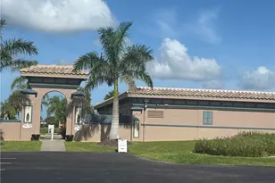 11574 Royal Tee Cir W, Cape Coral, FL 33991 - Photo 14