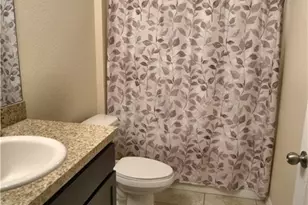 2119 NE 6th Pl, Cape Coral, FL 33909 - Photo 6