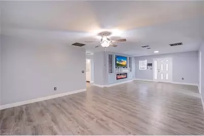 517 Plumosa Ave, Lehigh Acres, FL 33972 - Photo 6