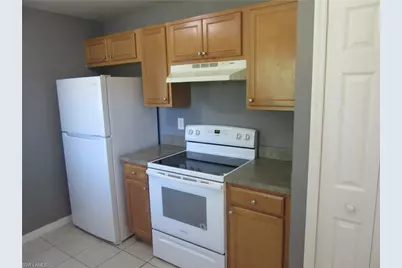 922 Eisenhower Blvd, Lehigh Acres, FL 33974 - Photo 14