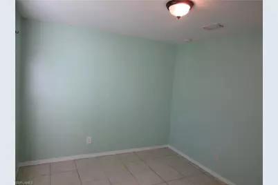 922 Eisenhower Blvd, Lehigh Acres, FL 33974 - Photo 4