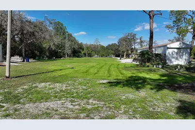 22950 Tinas Ln, Fort Myers, FL 33913 - Photo 32