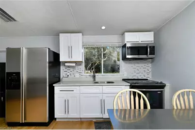22950 Tinas Ln, Fort Myers, FL 33913 - Photo 20