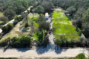 22950 Tina's Ln, Fort Myers, FL 33913 - Photo 6