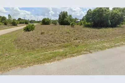 3406 E 17th St, Lehigh Acres, FL 33972 - Photo 2