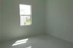 320 Poplar St, Lehigh Acres, FL 33974 - Photo 14