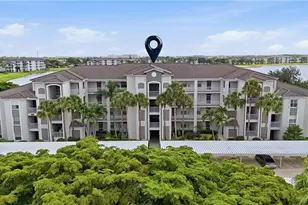10480 Washingtonia Palm Way, Fort Myers, FL 33966 - Photo 1