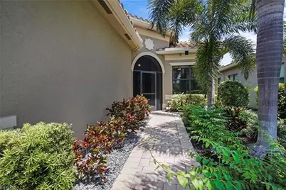 10092 Windy Pointe Ct, Fort Myers, FL 33913 - Photo 2