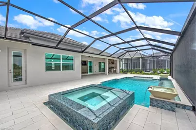 17211 Blue Sapphire Dr, Fort Myers, FL 33913 - Photo 4