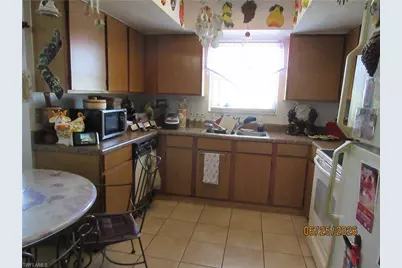 1114-1116 NE 8th St, Cape Coral, FL 33909 - Photo 8