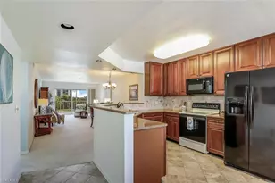 340 Horse Creek Dr, Naples, FL 34110 - Photo 6