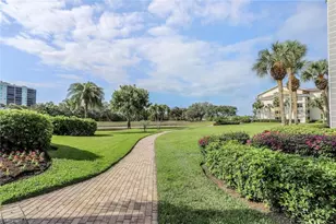 340 Horse Creek Dr, Naples, FL 34110 - Photo 24